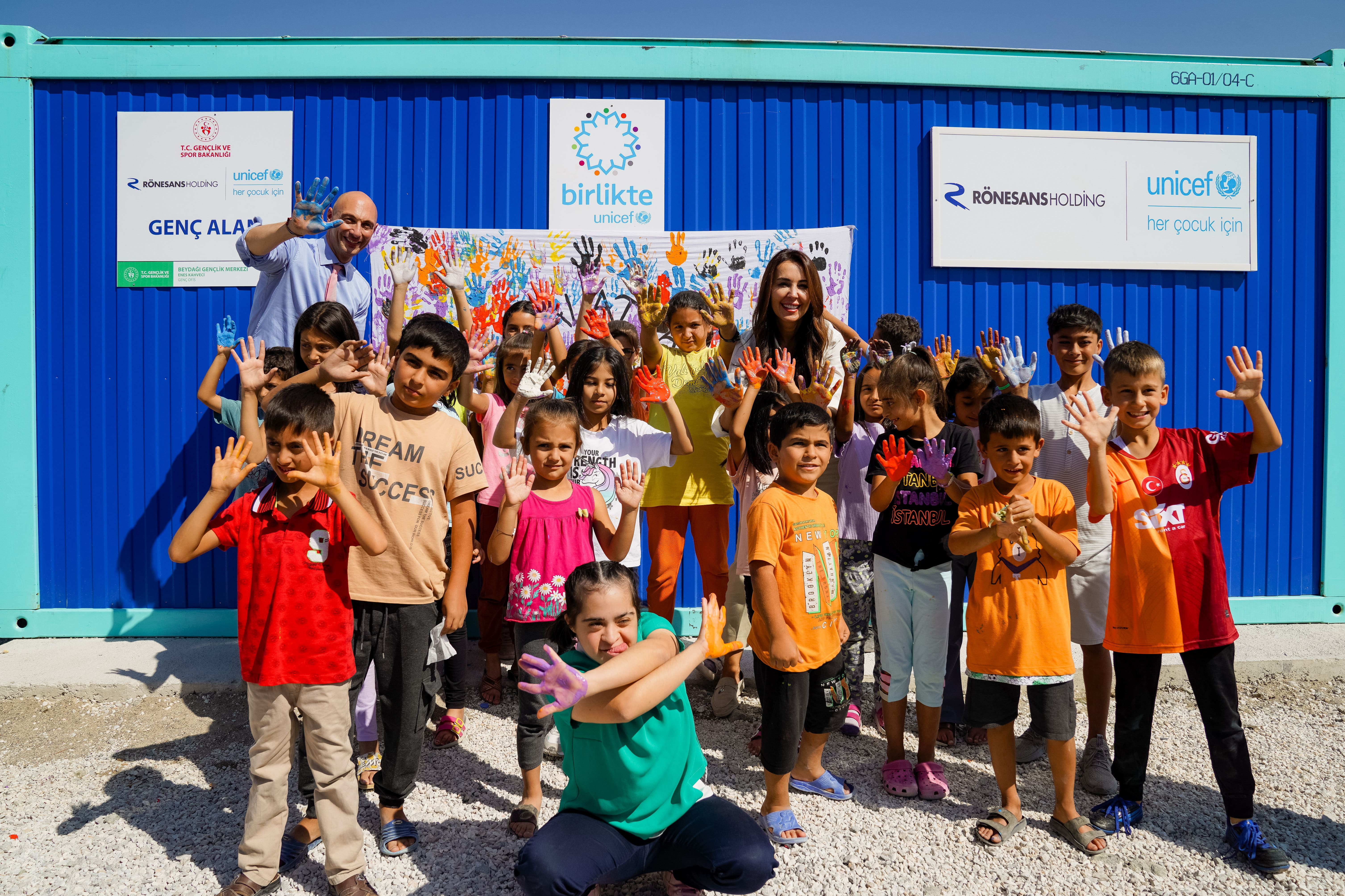unicef-malatya-yasam-kent-ronesans.jpg (2.97 MB)
